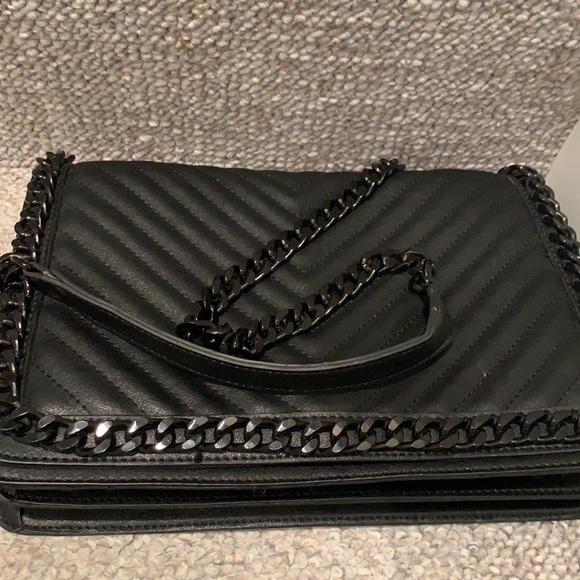 Black chain one-strap shoulder bag - Picture 2 of 5